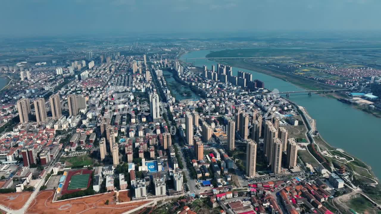 DVDv的深V地方v放大深V